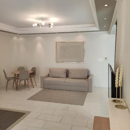 Terra Luxury Home Drama Exterior photo